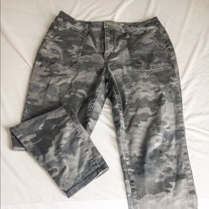 Black Camo Jeggings